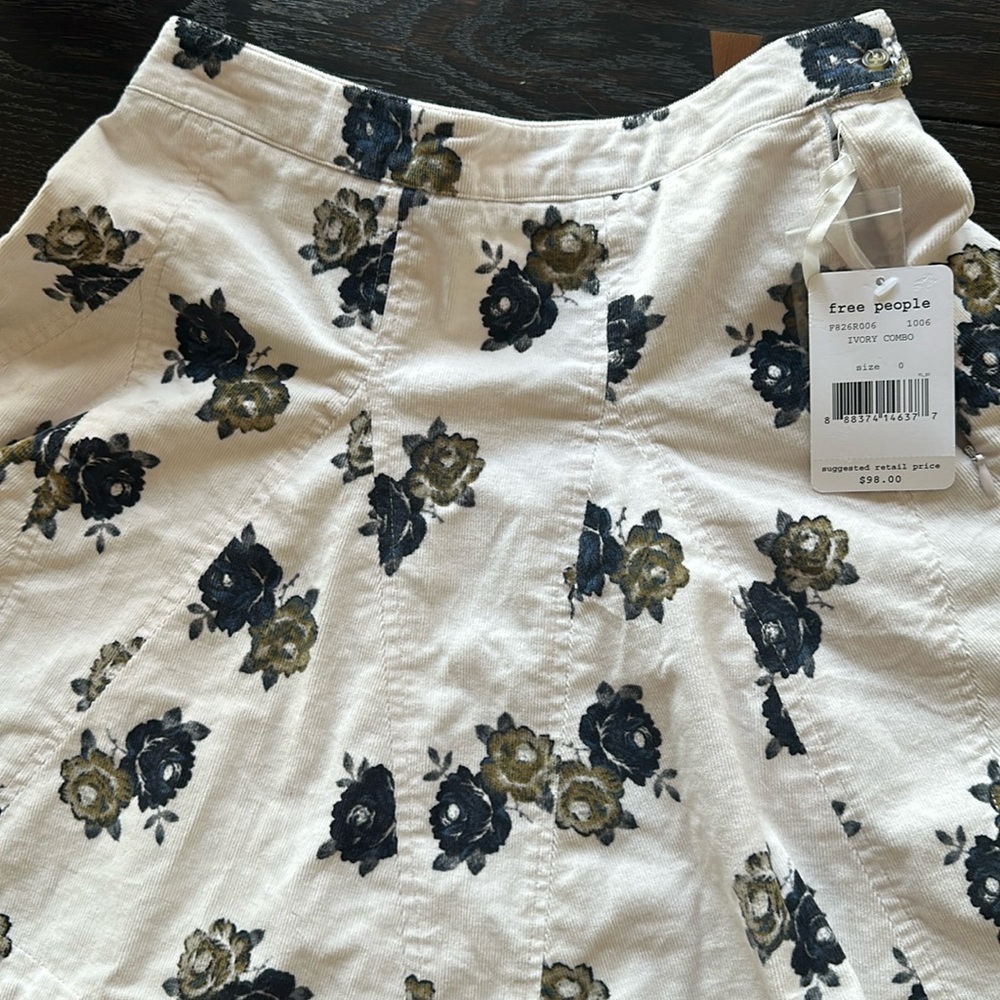 NWT Free People corduroy white skirt with navy flower print